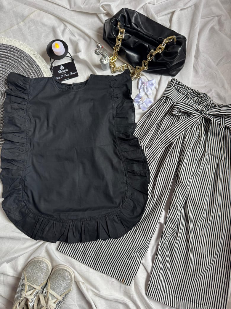 Black and white western Look